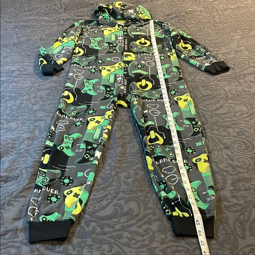 Kids Gaming-Themed One Piece Pajama Size M/M 7/8